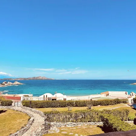 度假居 Beach Home Baja Sardinia