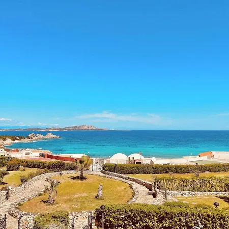 Beach Home Baja Sardinia 度假居 巴哈撒丁岛
