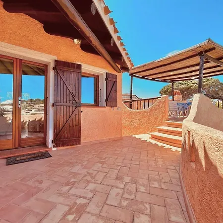 度假居 Beach Home Baja Sardinia